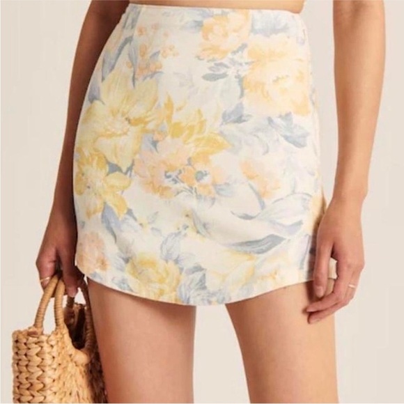 Abercrombie & Fitch Linen Blend Floral Mini Skirt - Small - Picture 1 of 5